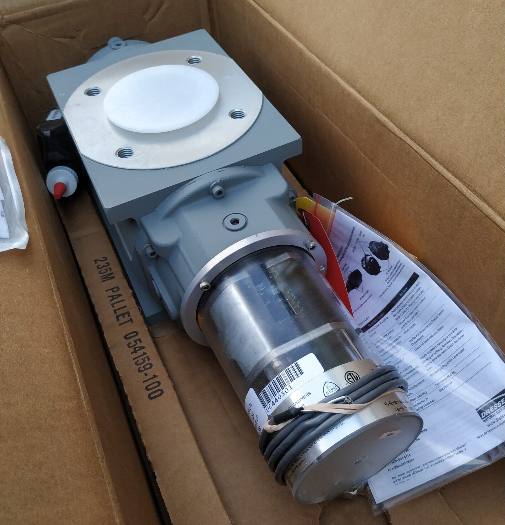 จัดหาอะไหล่ นำเข้า Dresser Root Meter